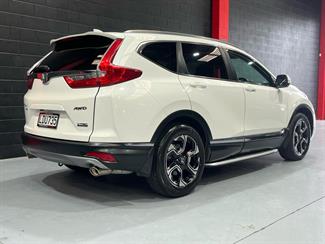 2018 Honda CR-V - Thumbnail