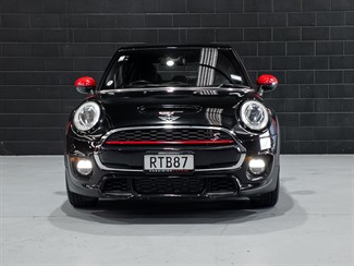 2016 Mini Cooper - Thumbnail
