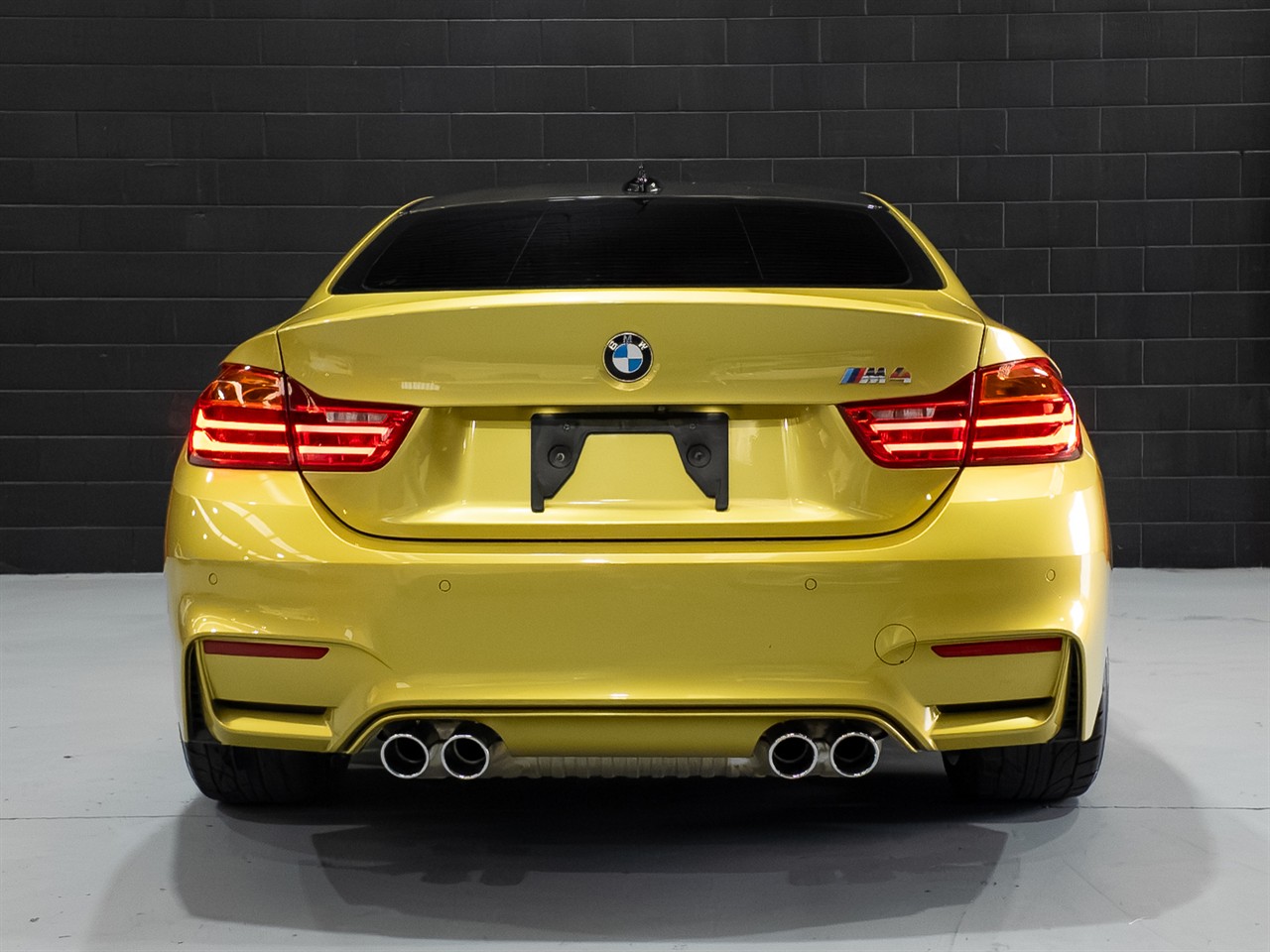 2015 BMW M4
