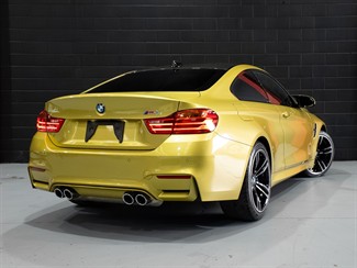 2015 BMW M4 - Thumbnail