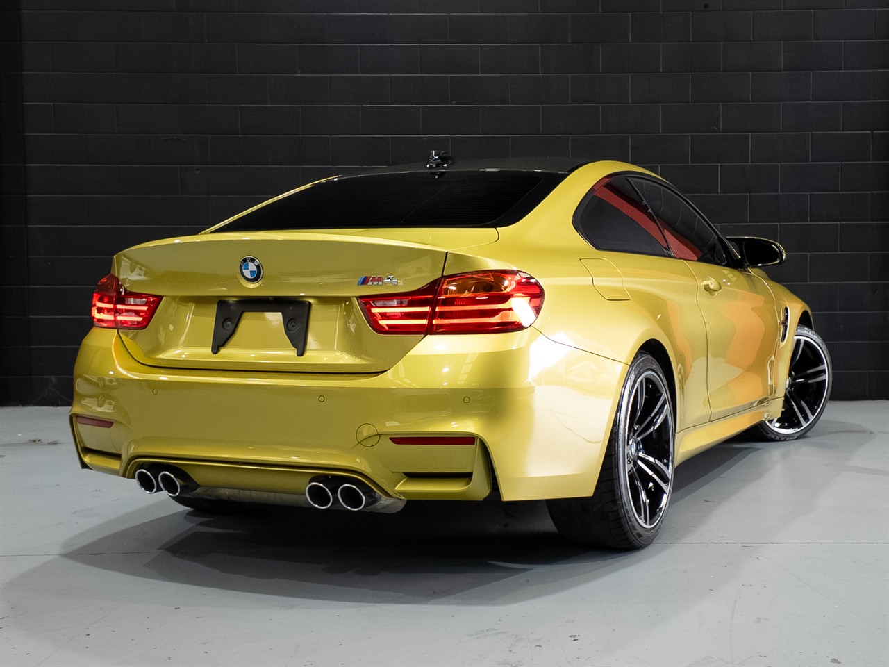 2015 BMW M4