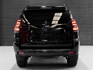 2023 TOYOTA Landcruiser Prado - Thumbnail