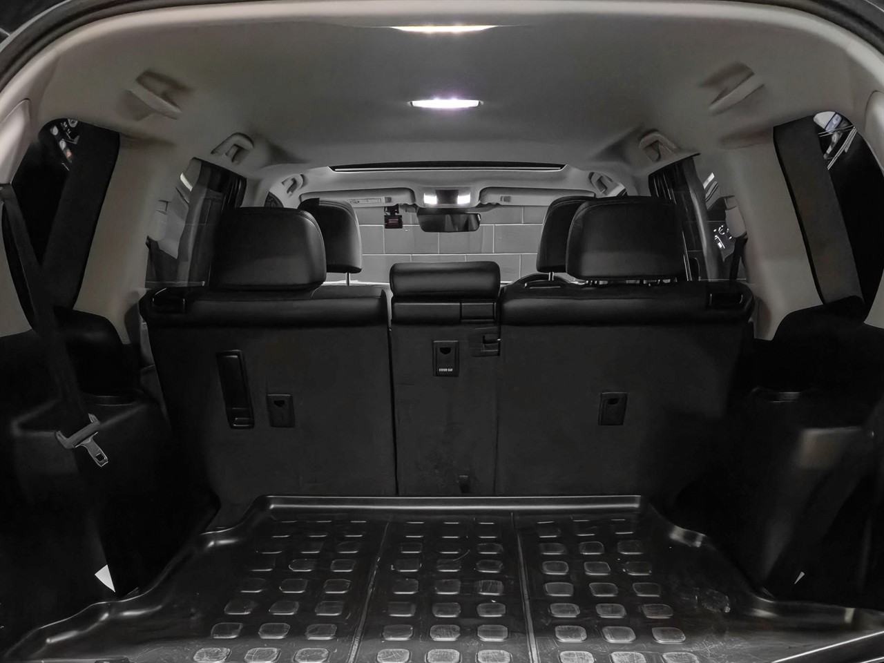 2023 TOYOTA Landcruiser Prado