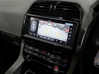 2017 Jaguar F-PACE - Thumbnail