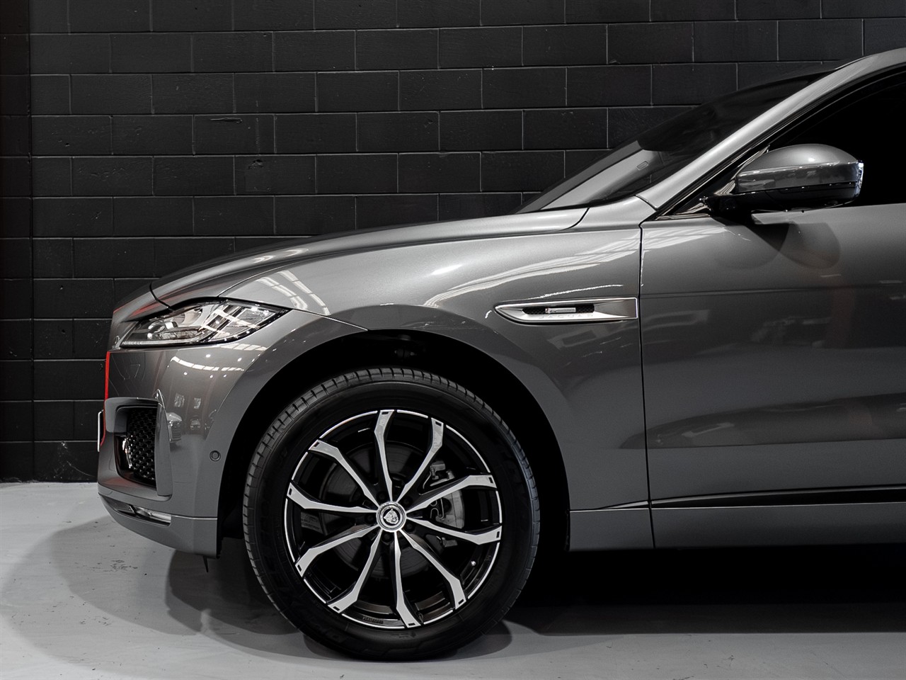 2017 Jaguar F-PACE