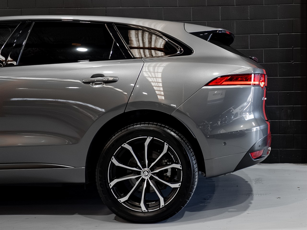 2017 Jaguar F-PACE