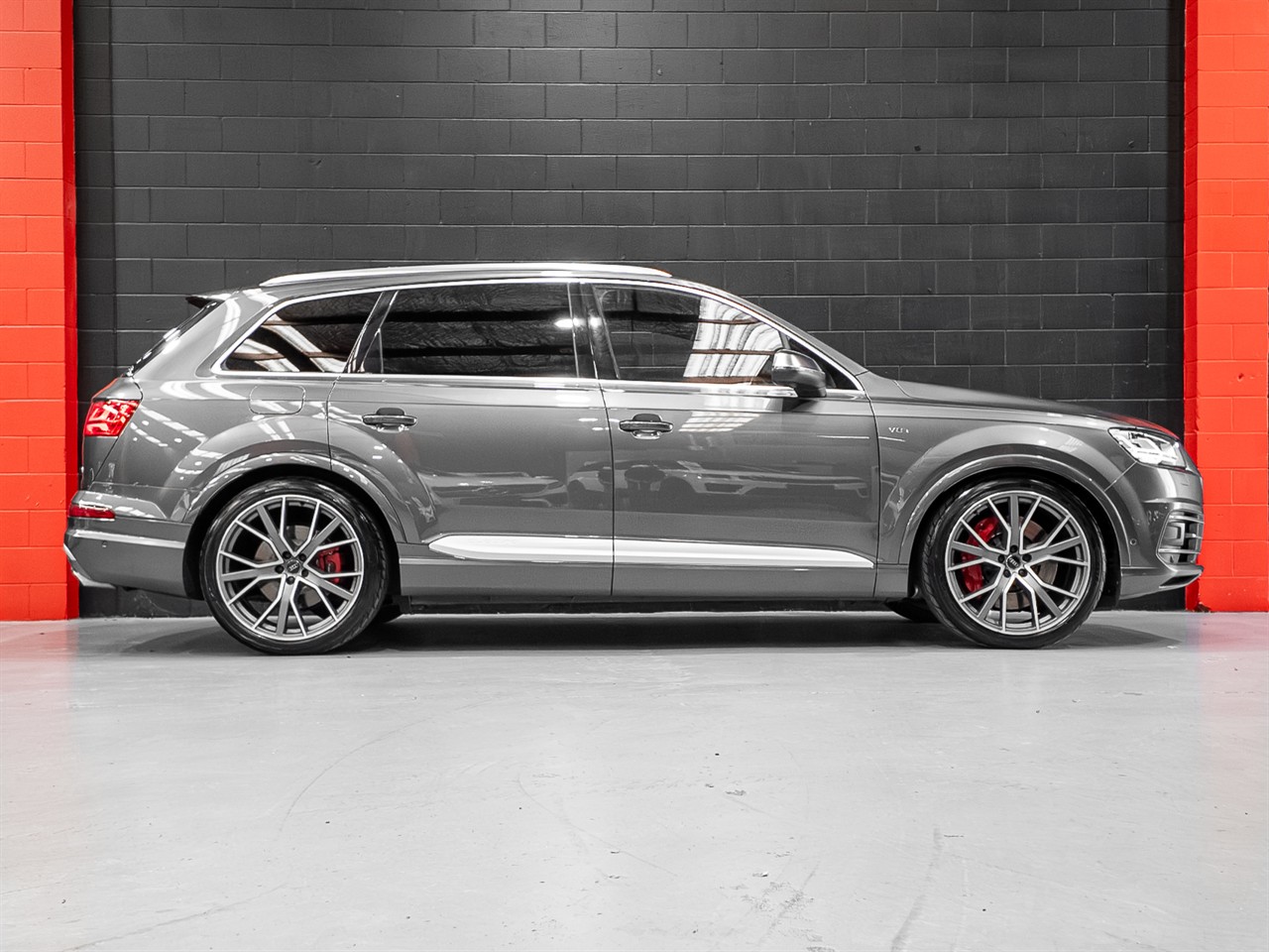 2017 Audi SQ7