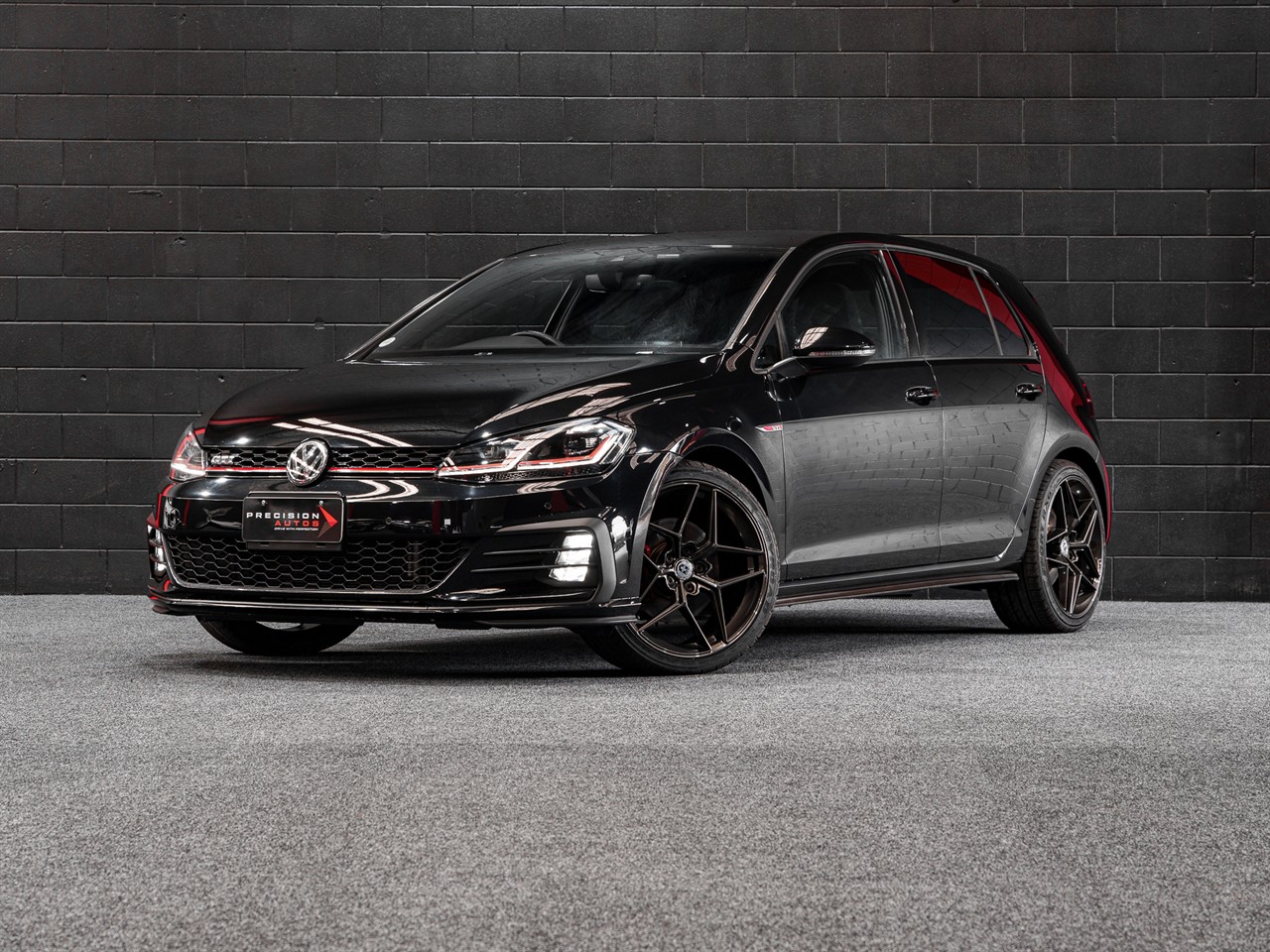 2017 Volkswagen GOLF