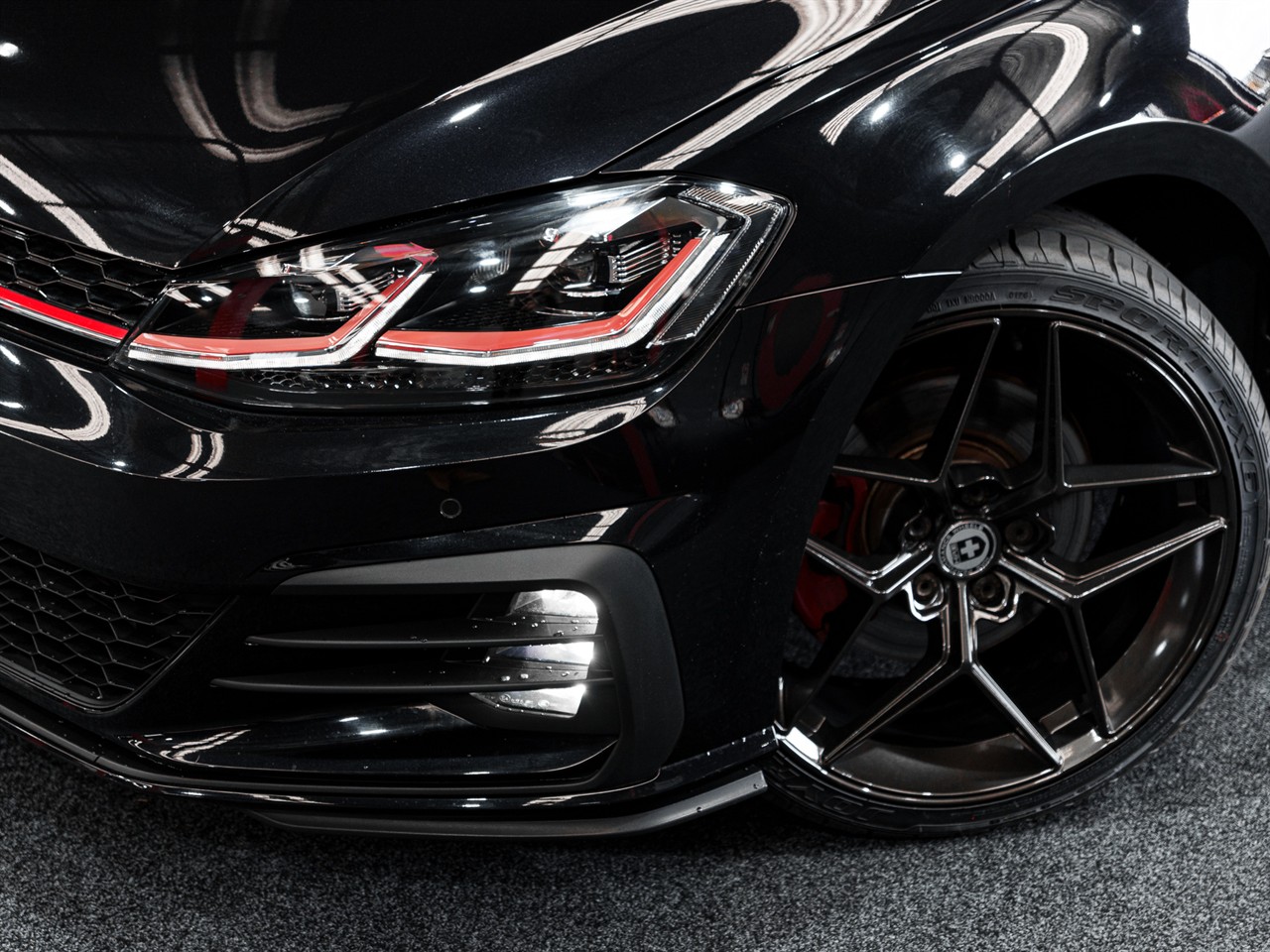 2017 Volkswagen GOLF