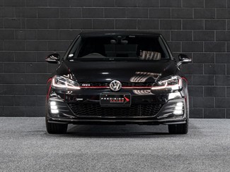 2017 Volkswagen GOLF - Thumbnail