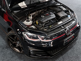 2017 Volkswagen GOLF - Thumbnail