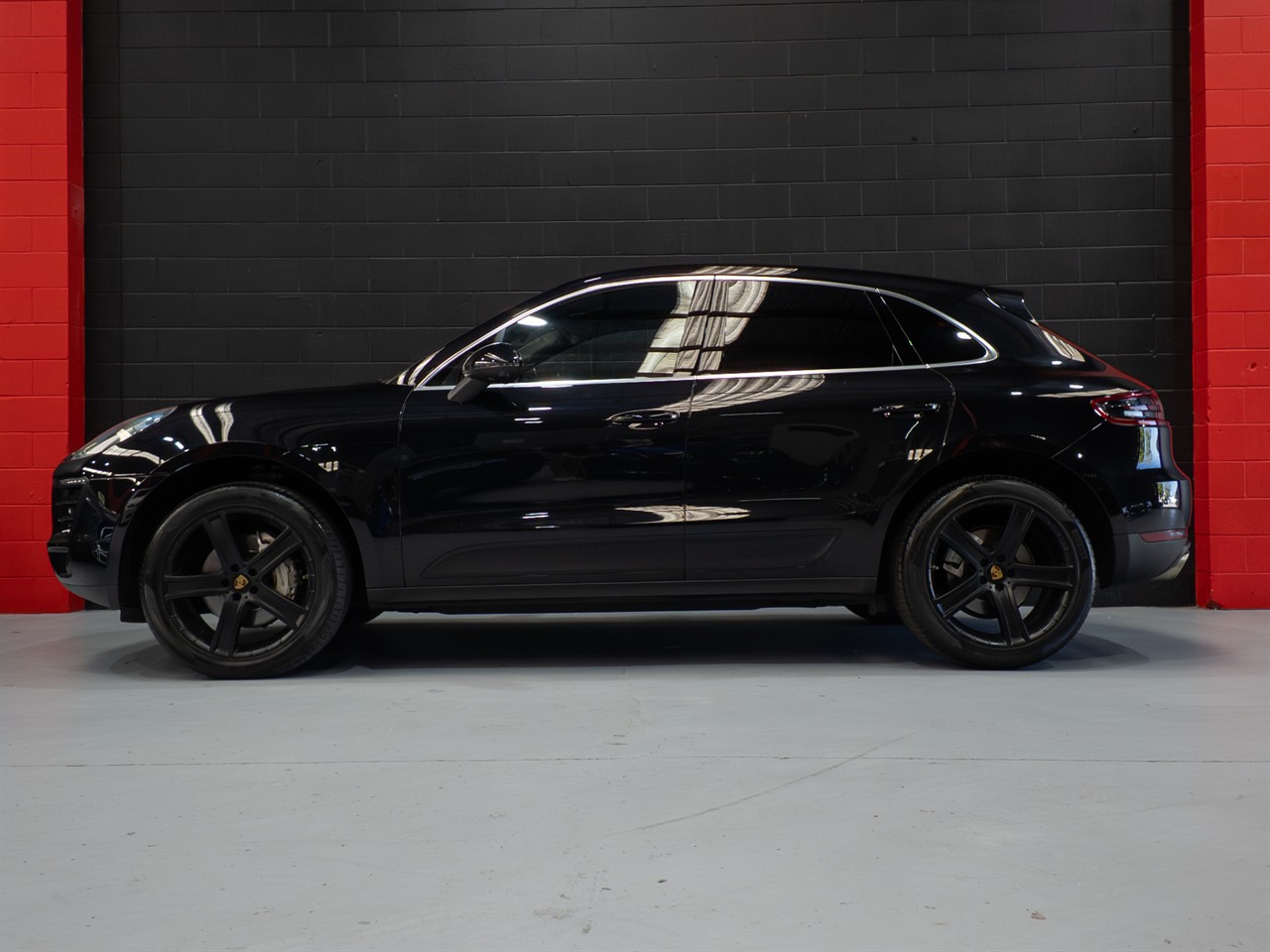2017 Porsche Macan