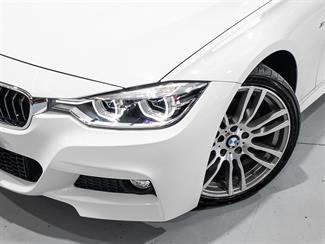 2017 BMW 320I - Thumbnail