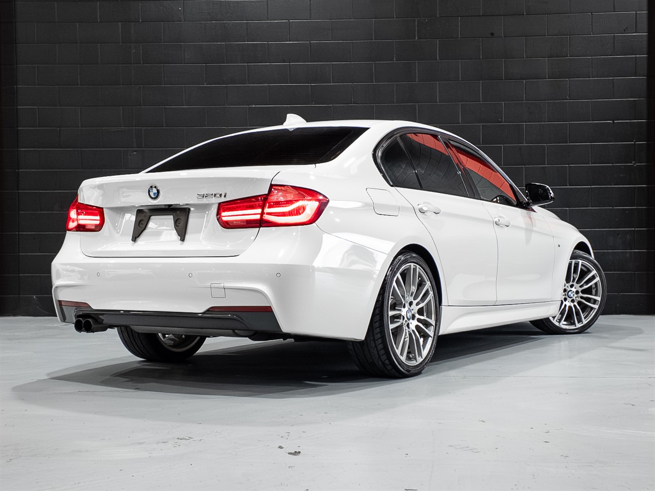 2017 BMW 320I