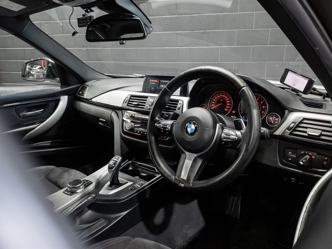 2018 BMW 320I