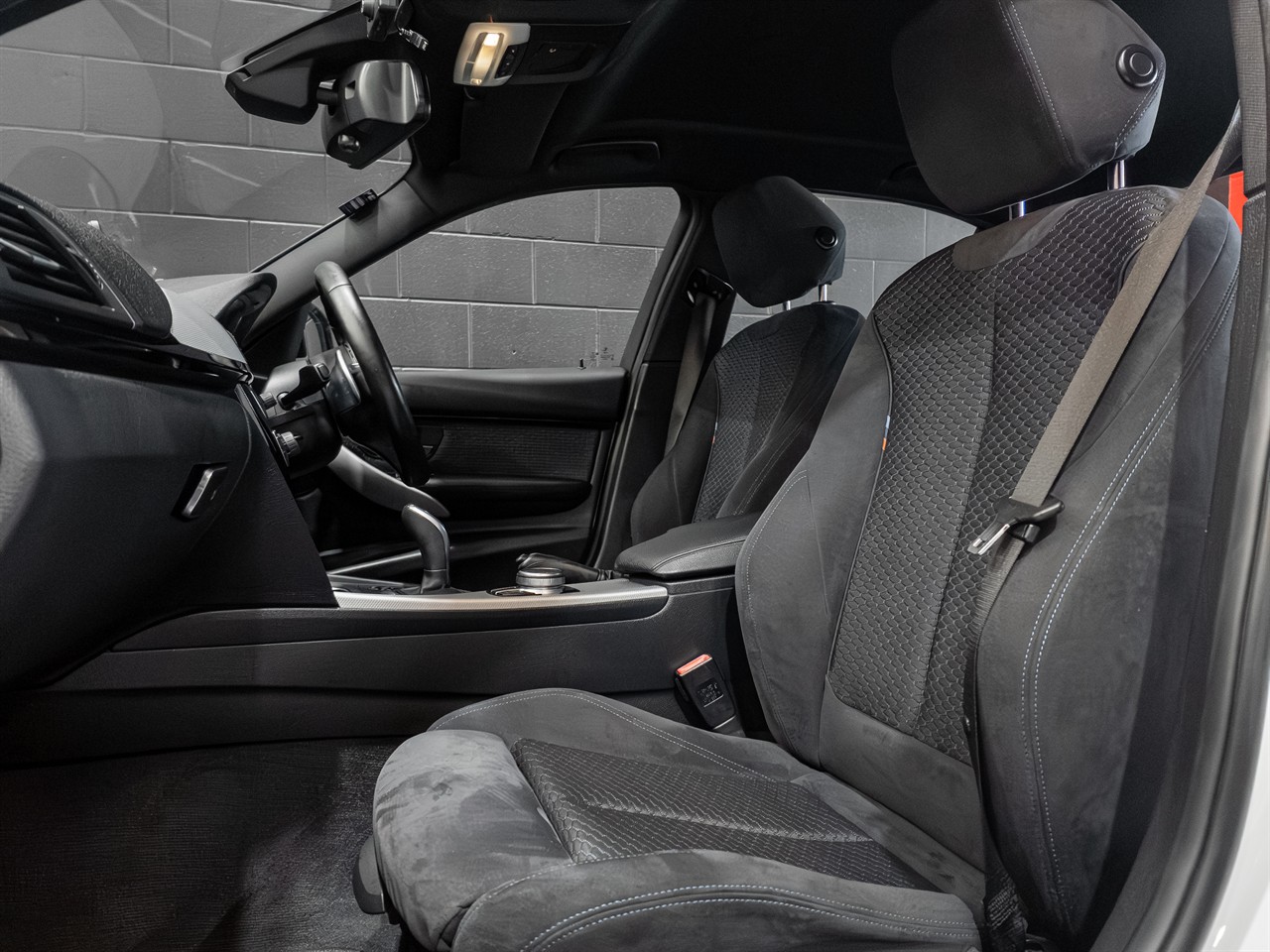 2018 BMW 320I