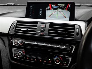 2018 BMW 320I - Thumbnail