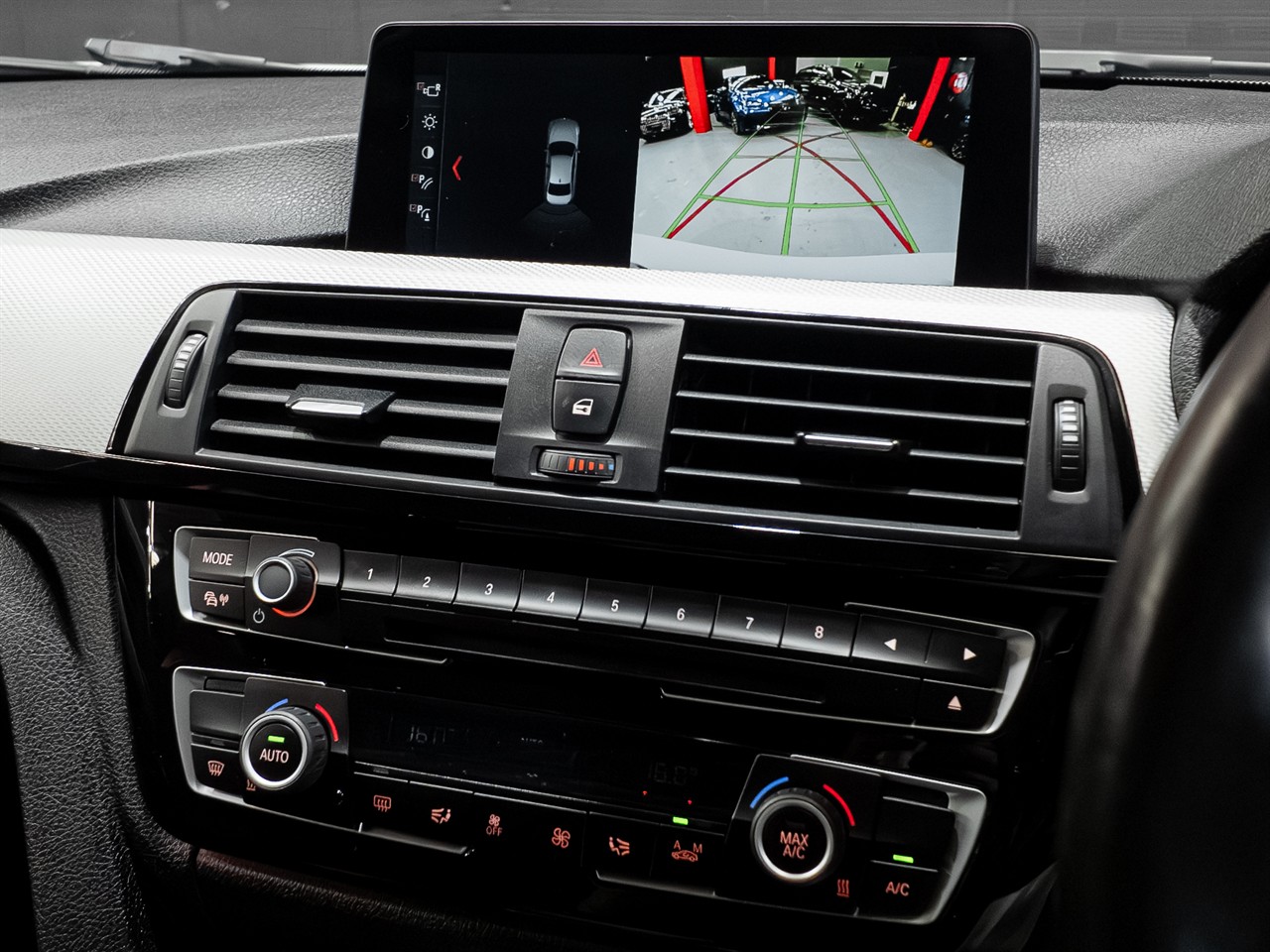 2018 BMW 320I