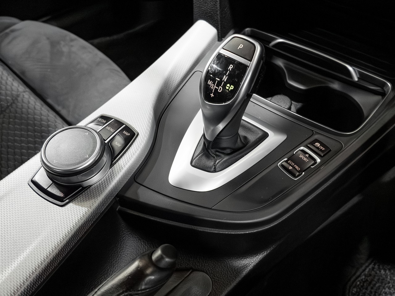 2018 BMW 320I