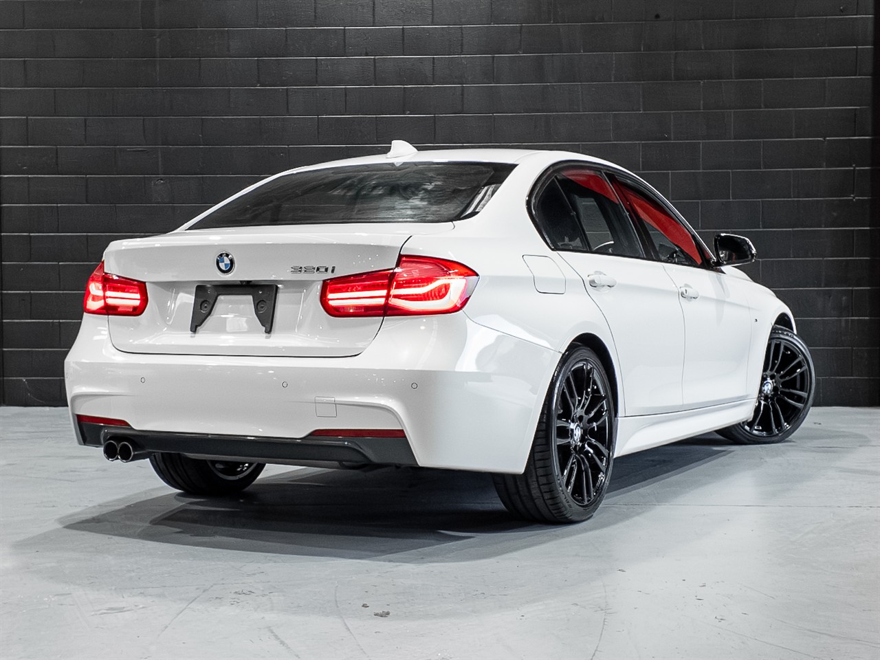 2018 BMW 320I