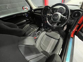 2018 Mini Cooper - Thumbnail