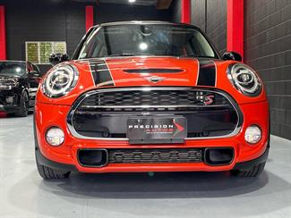 2018 Mini Cooper - Thumbnail