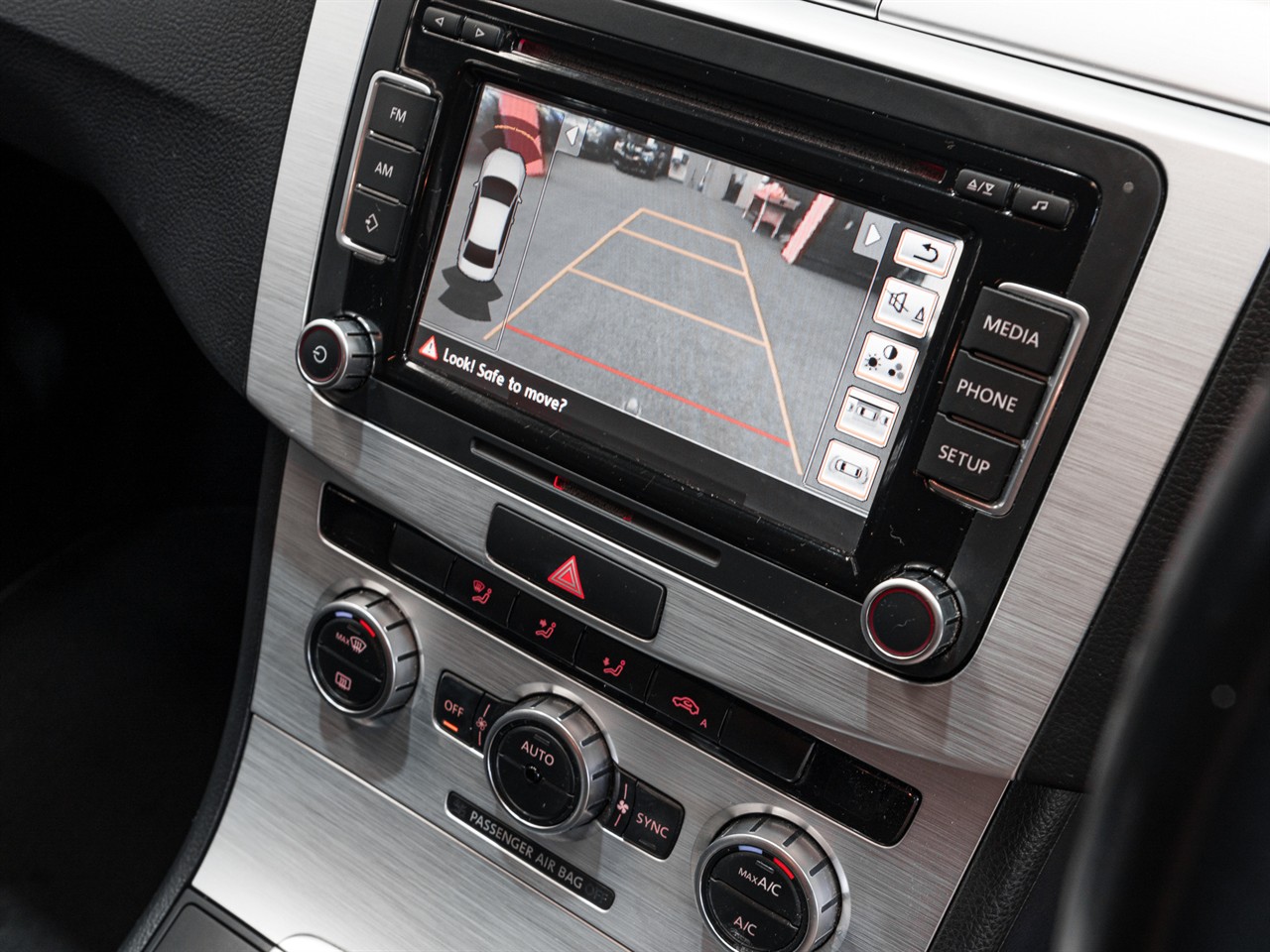 2014 Volkswagen Passat