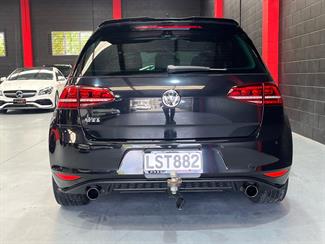 2014 Volkswagen GOLF - Thumbnail