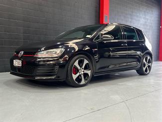 2014 Volkswagen GOLF - Thumbnail