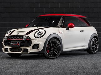 2017 Mini Cooper - Thumbnail