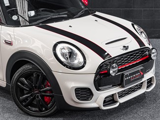 2017 Mini Cooper - Thumbnail