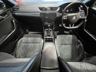 2019 Skoda Superb - Thumbnail