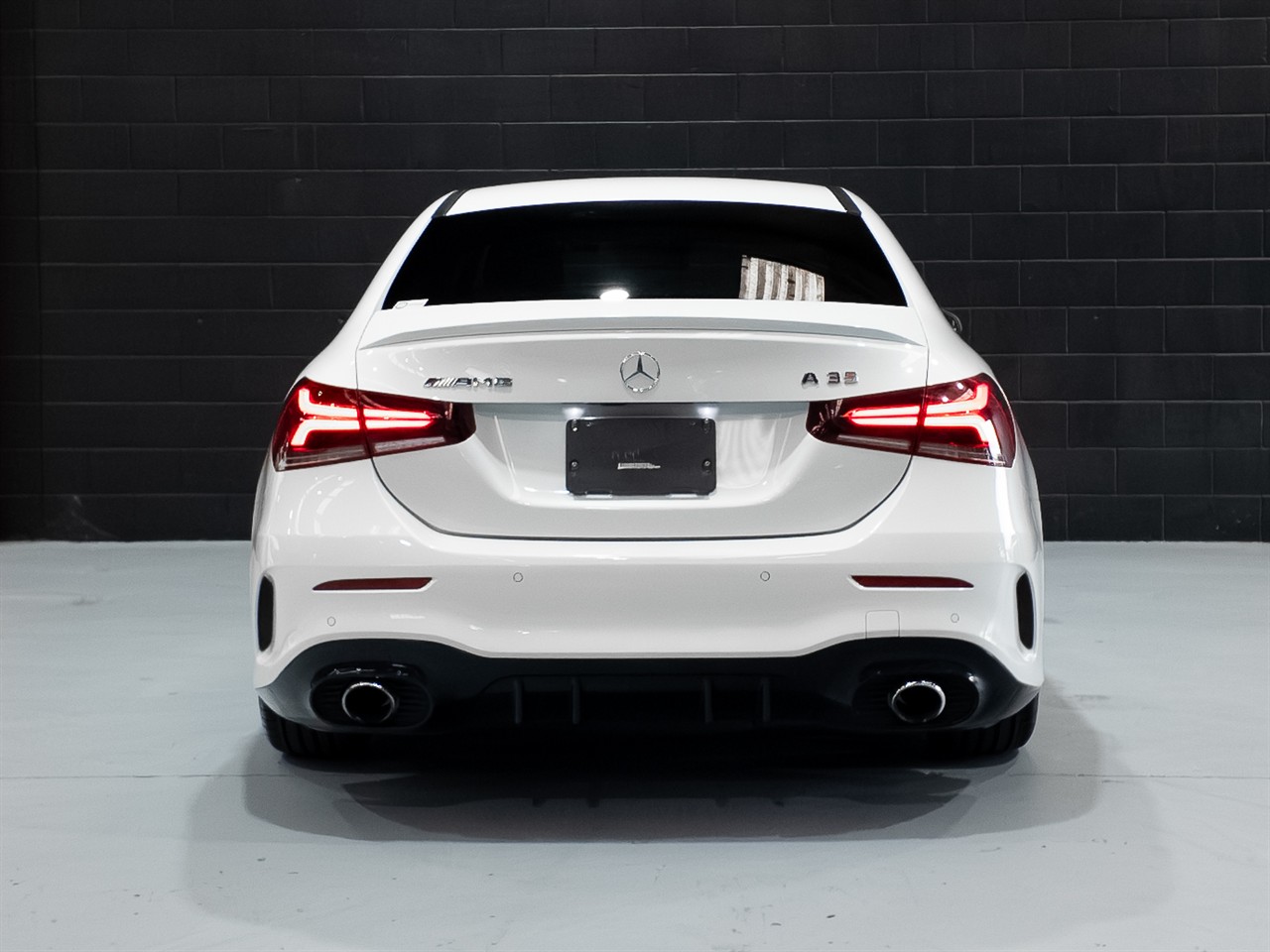 2020 Mercedes-Benz A 35