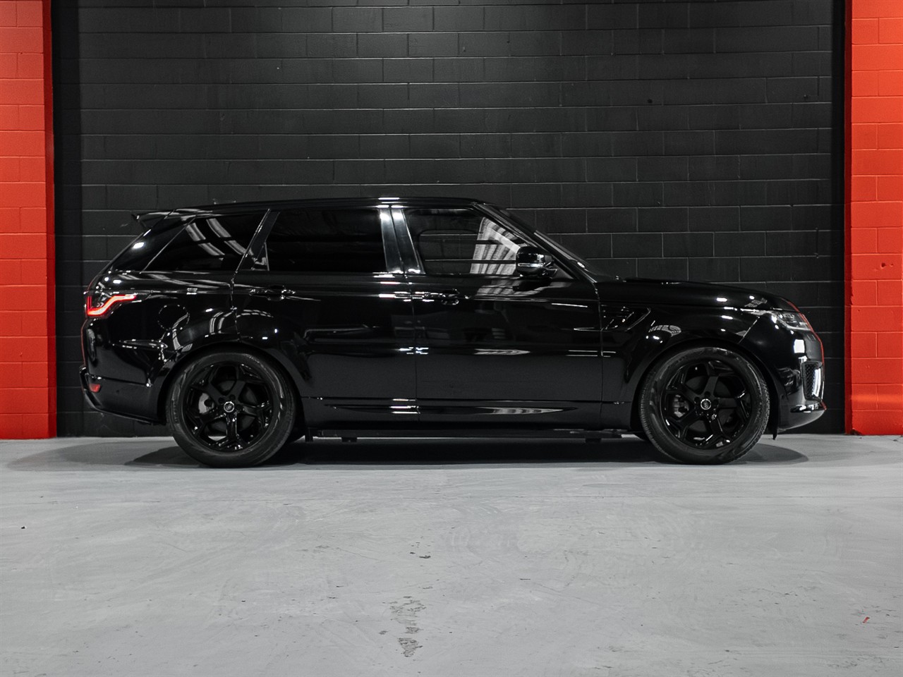 2019 Land Rover Range Rover Sport