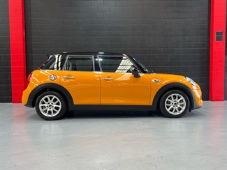 2015 Mini Cooper - Thumbnail