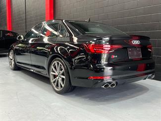 2018 Audi S4 - Thumbnail