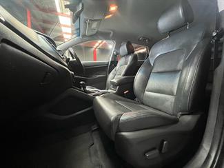 2017 hyundai Tucson - Thumbnail