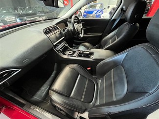 2018 Jaguar XE - Thumbnail