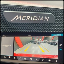 2018 Jaguar XE - Thumbnail