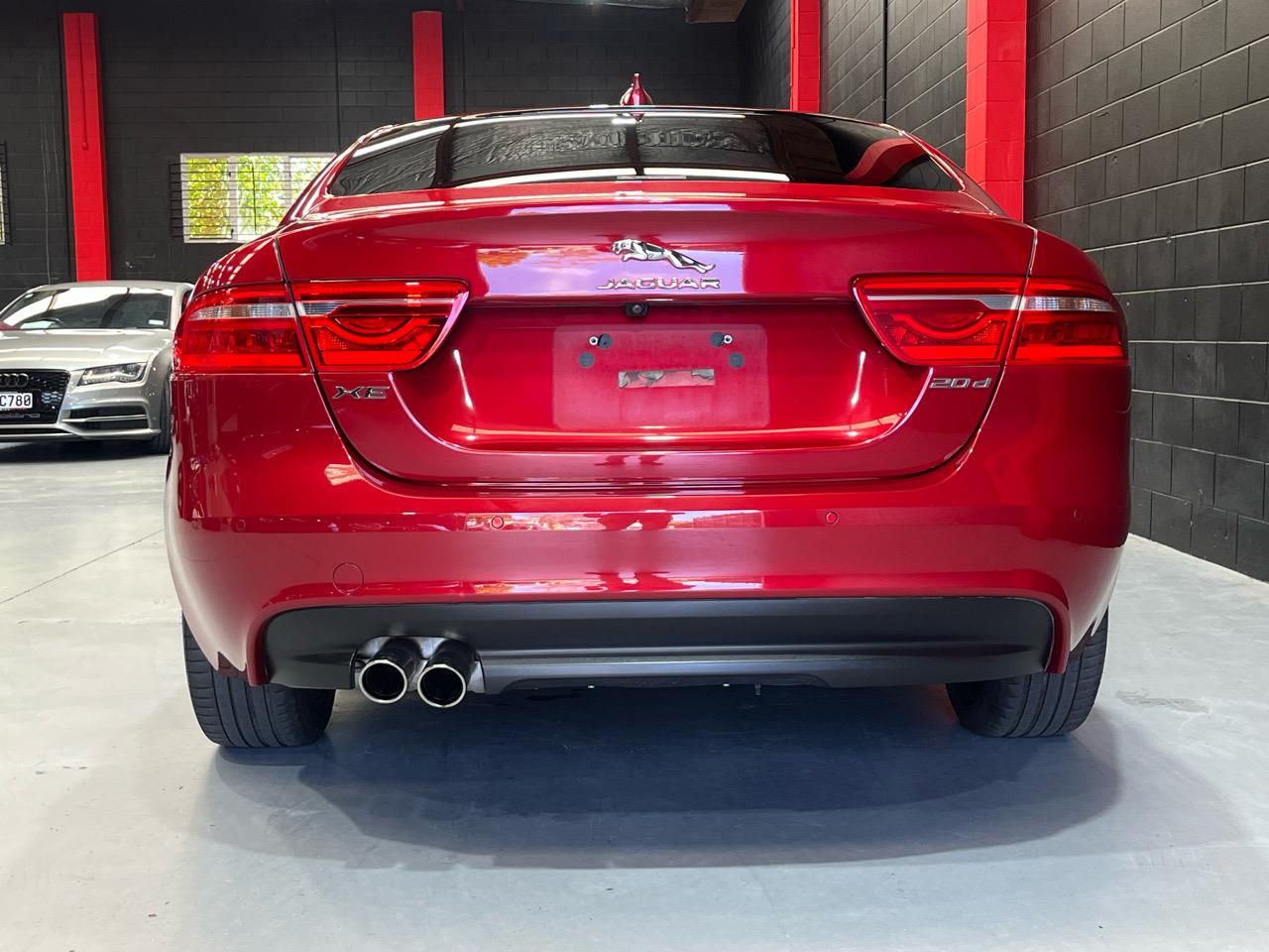 2018 Jaguar XE