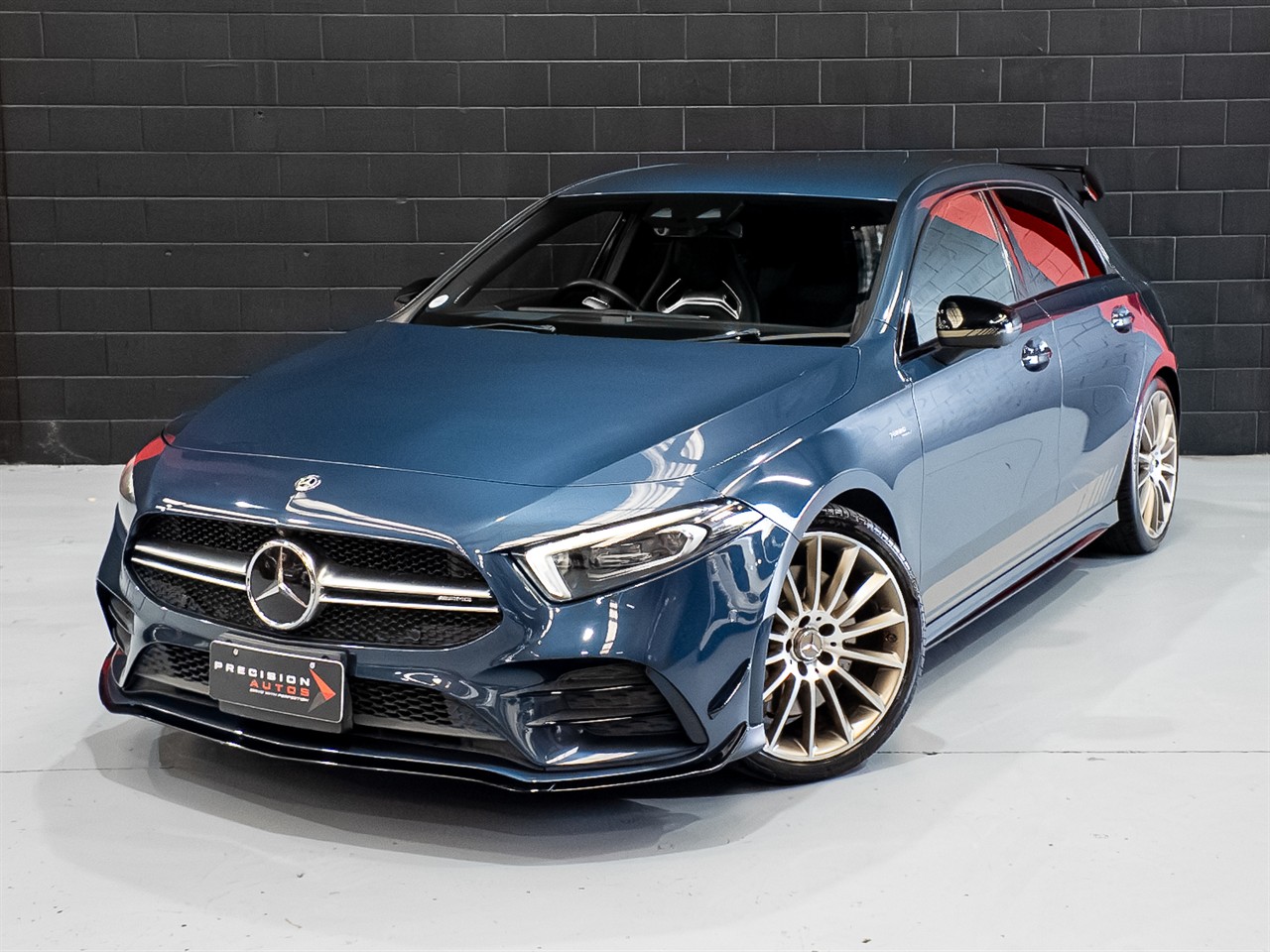 2019 Mercedes-Benz A 35