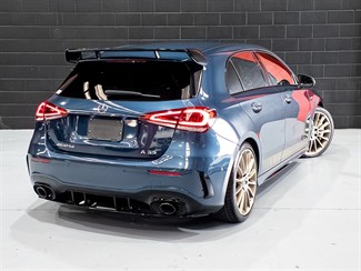 2019 Mercedes-Benz A 35 - Thumbnail