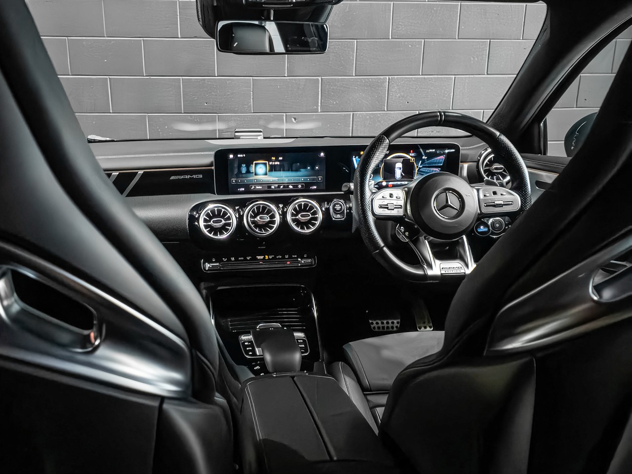 2019 Mercedes-Benz A 35