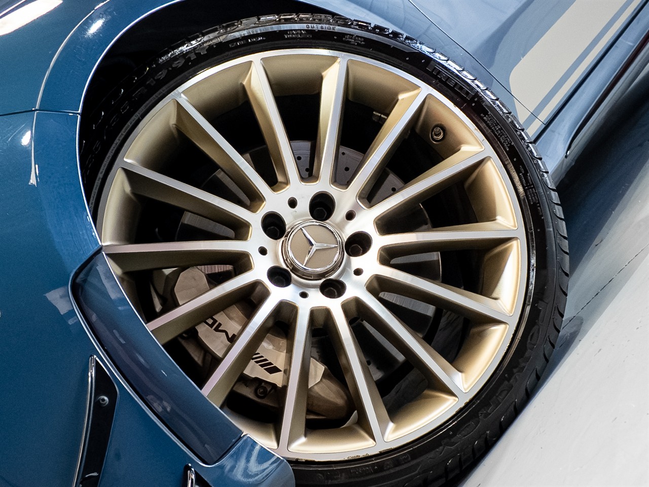 2019 Mercedes-Benz A 35