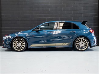 2019 Mercedes-Benz A 35 - Thumbnail