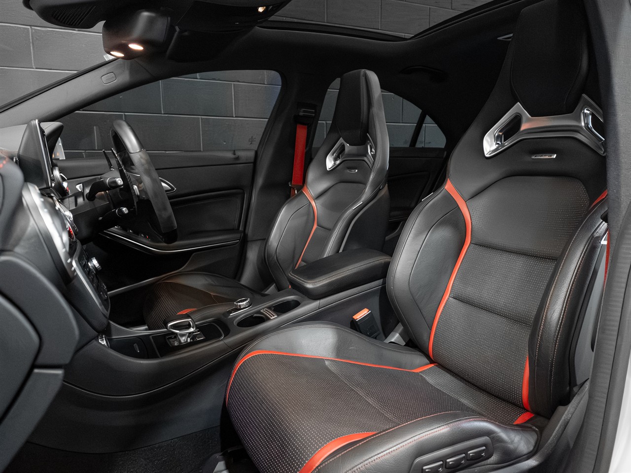 2015 Mercedes-Benz CLA 45