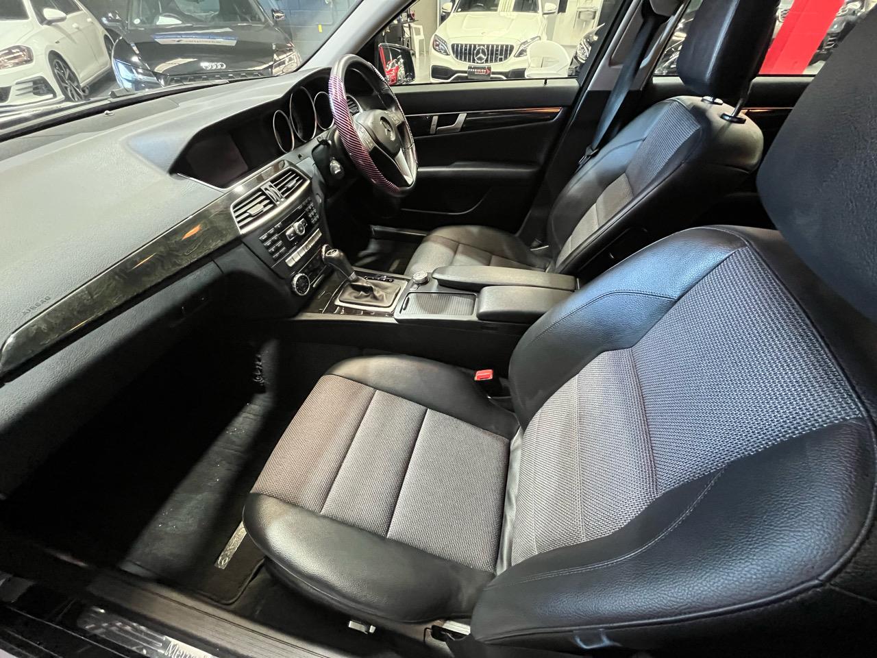 2011 Mercedes-Benz C200