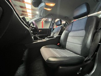 2011 Mercedes-Benz C 200 - Thumbnail