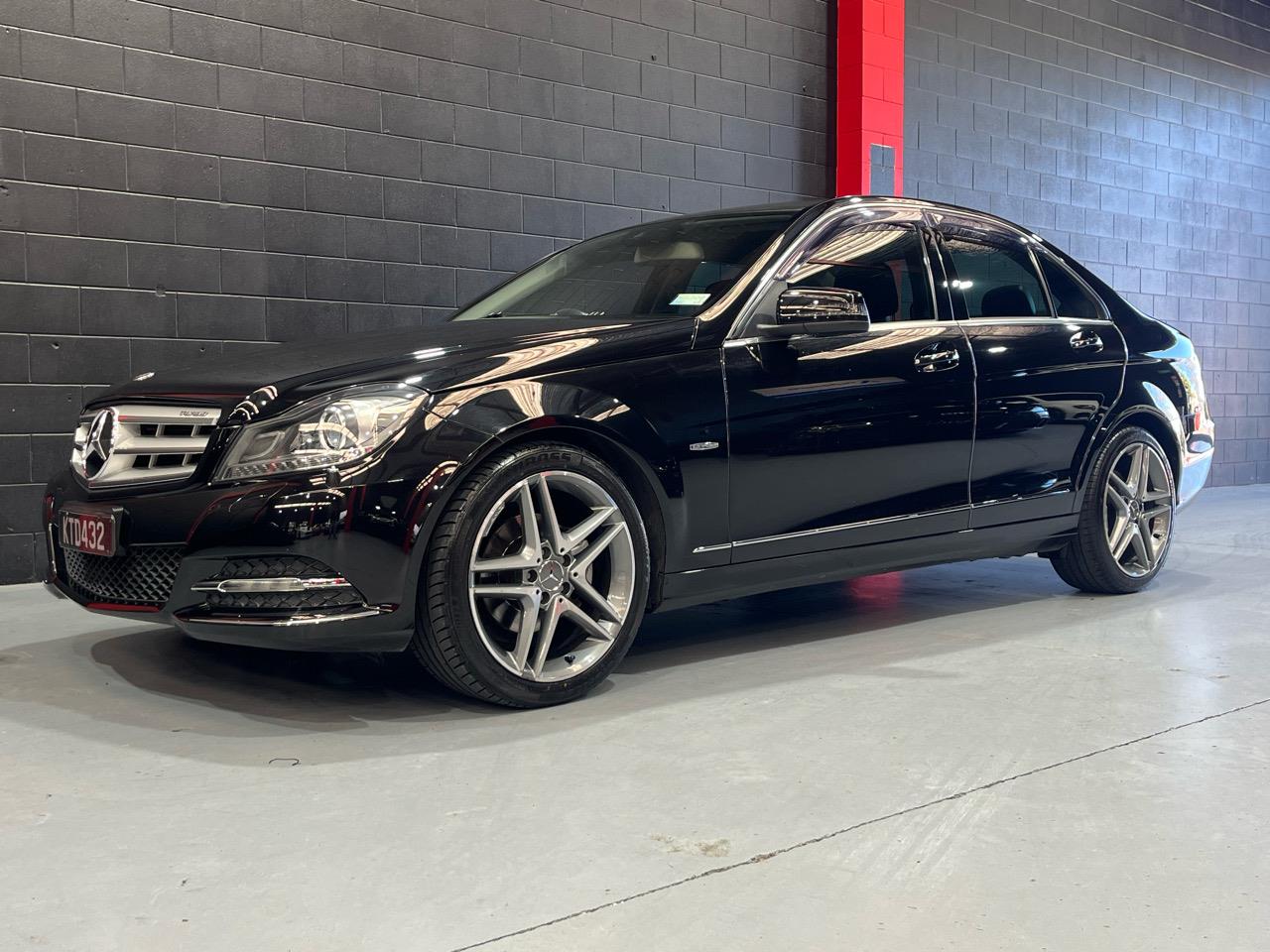 2011 Mercedes-Benz C 200