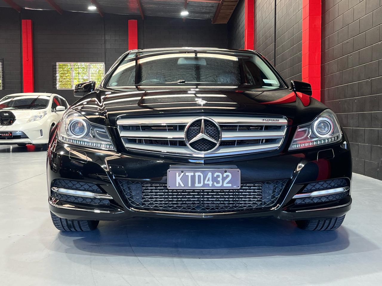 2011 Mercedes-Benz C 200
